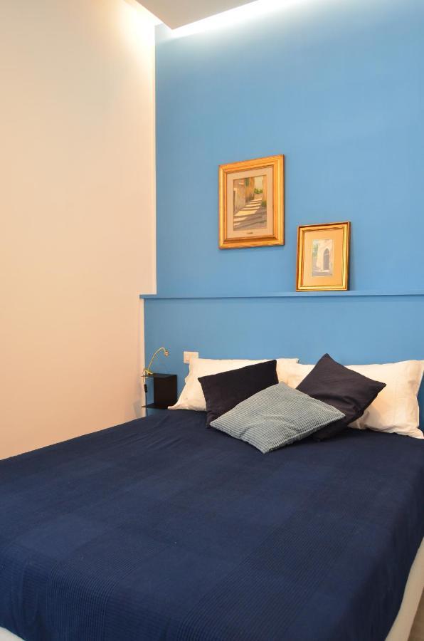 Casa Roger Bed and Breakfast Napoli Eksteriør billede