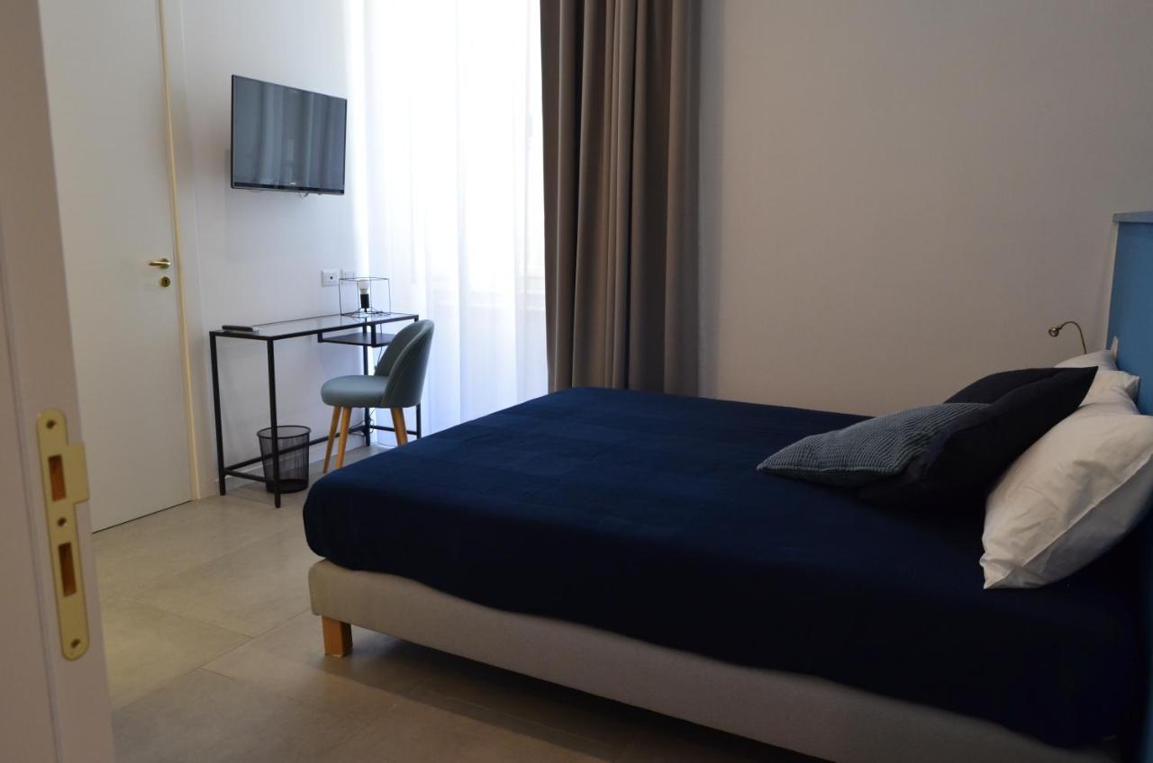 Casa Roger Bed and Breakfast Napoli Eksteriør billede